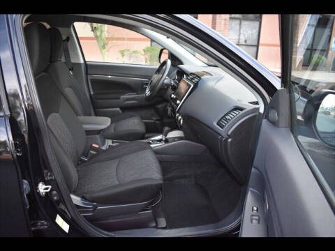 2022 Mitsubishi Outlander Sport LE