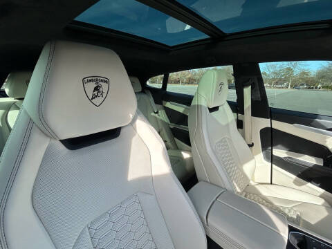 2021 Lamborghini Urus