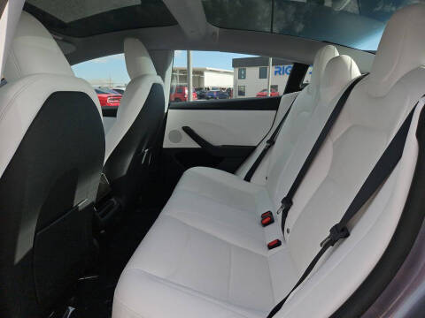 2025 Tesla Model 3 Long Range