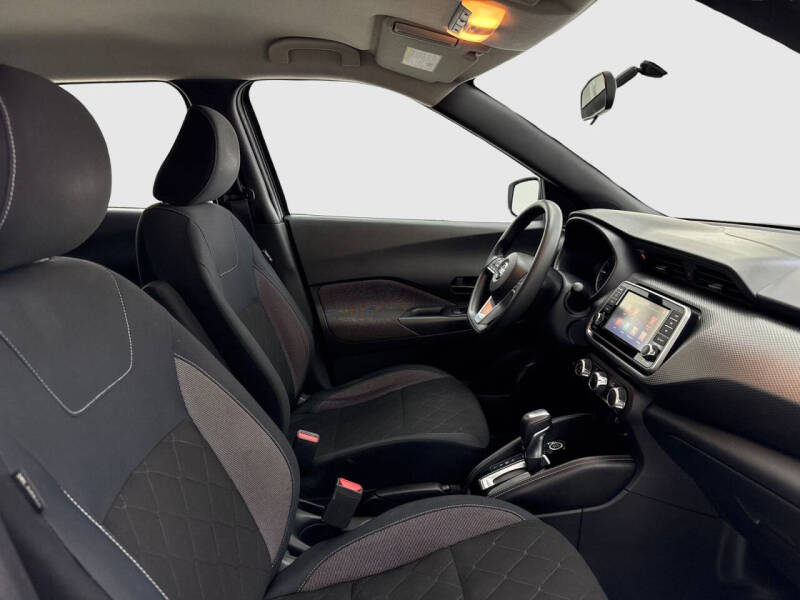 2018 Nissan Kicks S