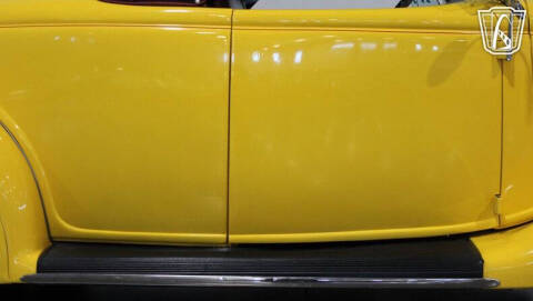 1935 Ford Deluxe