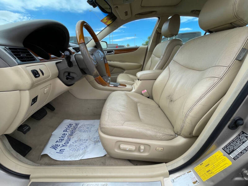 2005 Lexus ES 330