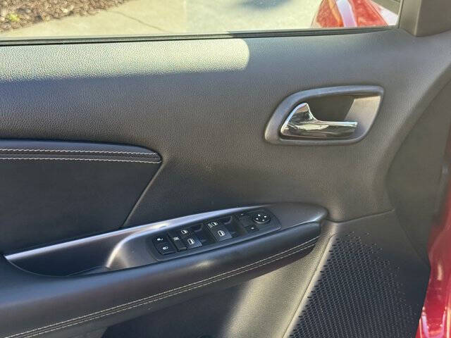 2020 Dodge Journey Crossroad