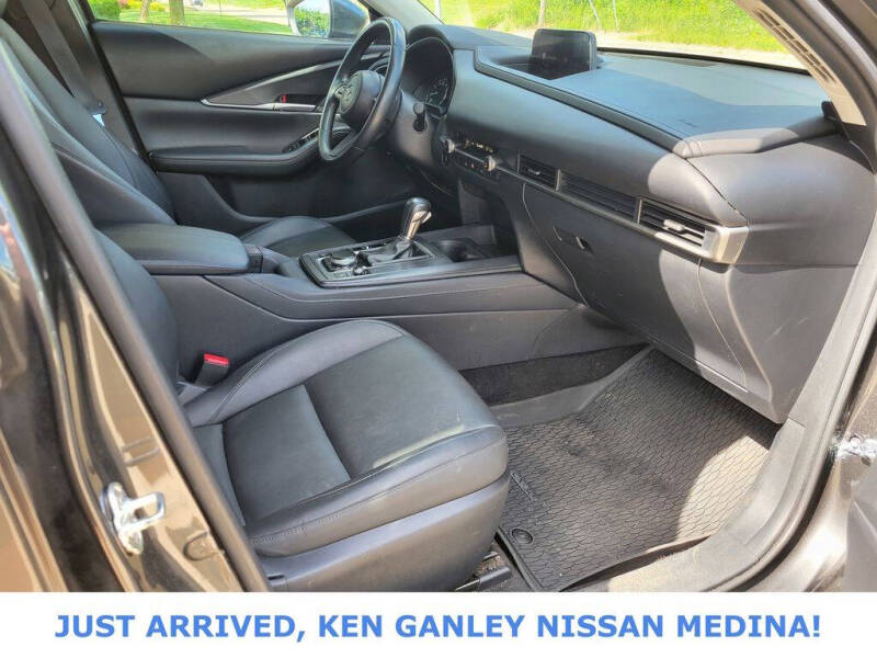2022 Mazda CX-30 2.5 S Select