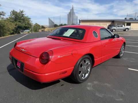 2002 Ford Thunderbird Deluxe