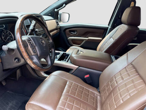 2021 Nissan Titan Platinum Reserve