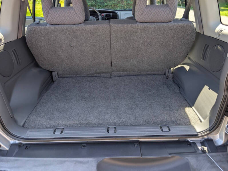 2004 Chevrolet Tracker