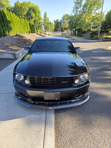 2005 Ford Mustang GT Premium