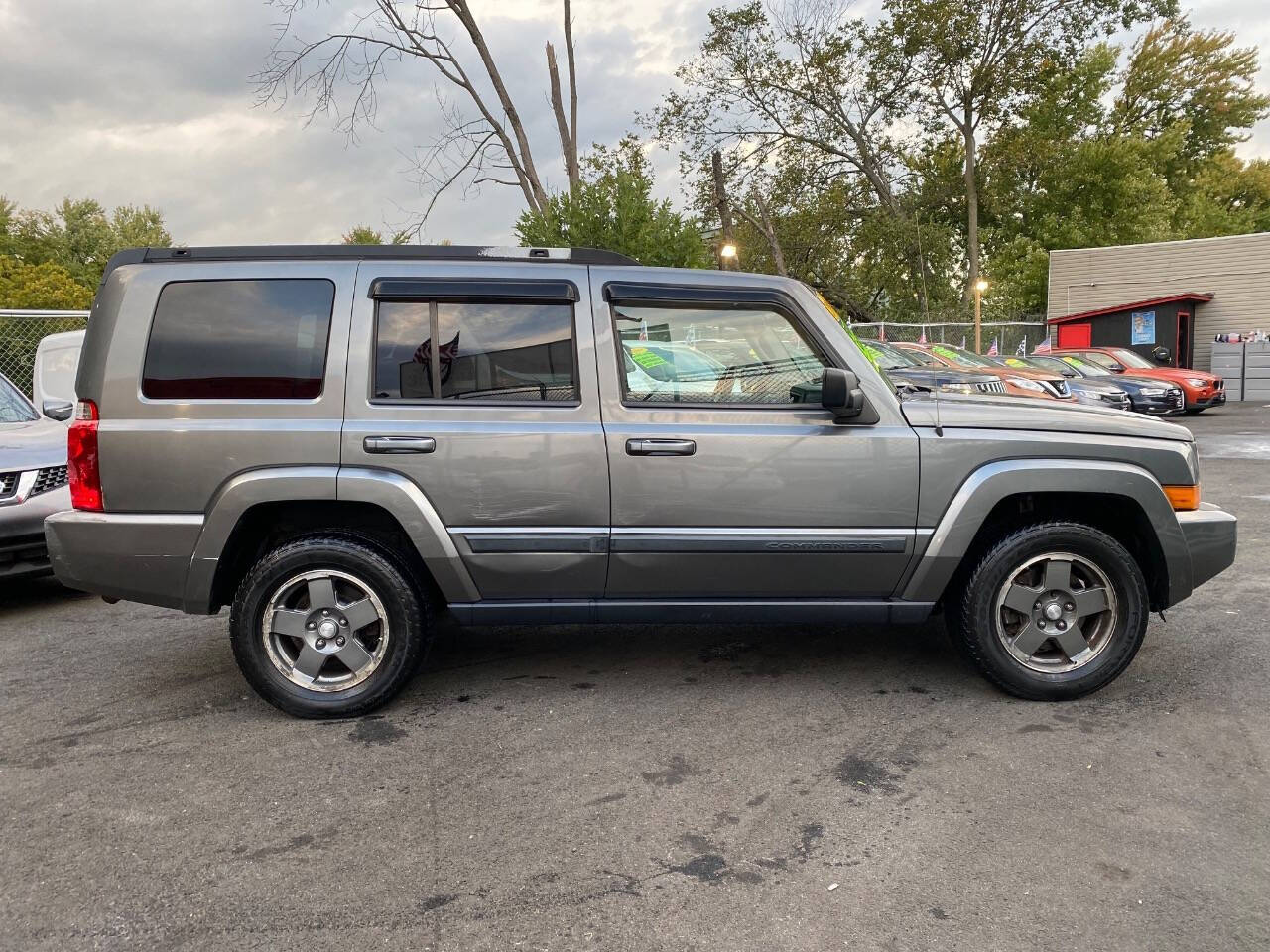 2008 Jeep Commander for sale at 3B Auto Sales in Paterson, NJ