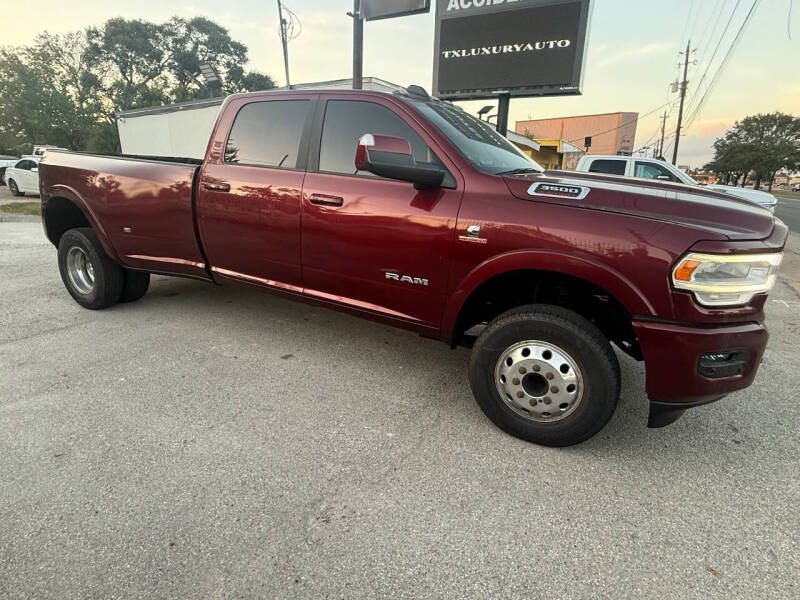 2022 RAM 3500 Laramie