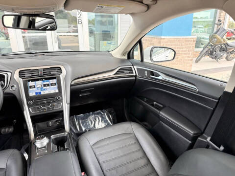2018 Ford Fusion Hybrid SE