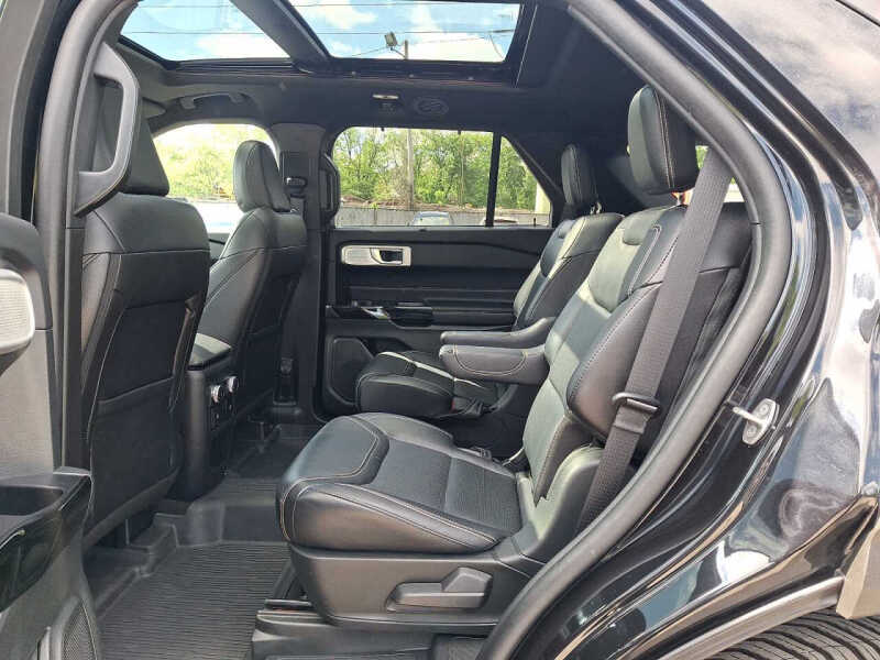 2021 Ford Explorer ST