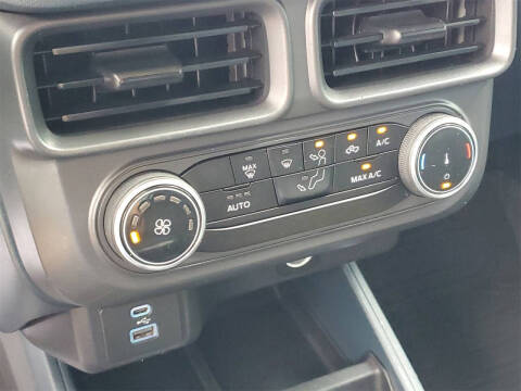 2024 Ford Maverick XL