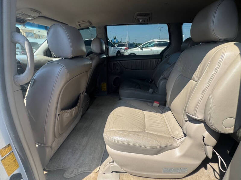 2006 Toyota Sienna