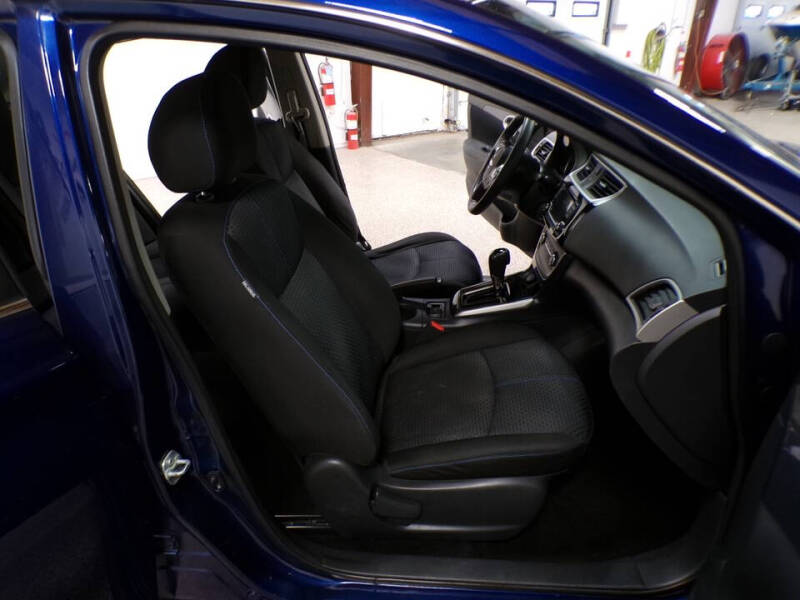 2016 Nissan Sentra SR