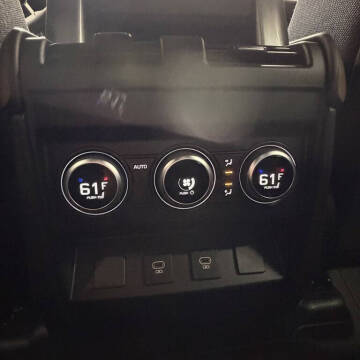 2024 Land Rover Defender 130 P400 X