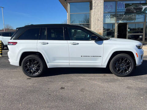 2025 Jeep Grand Cherokee Summit Reserve