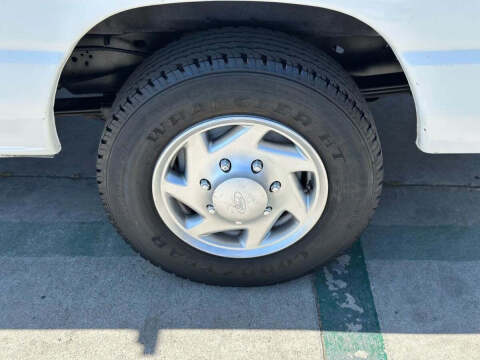 2013 Ford E-Series E-150