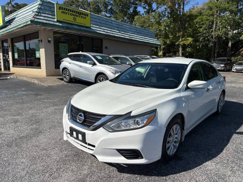 2017 Nissan Altima for sale at PANIAGUA AUTOMOTIVE in Chattanooga TN