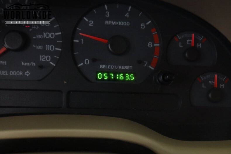 2004 Ford Mustang