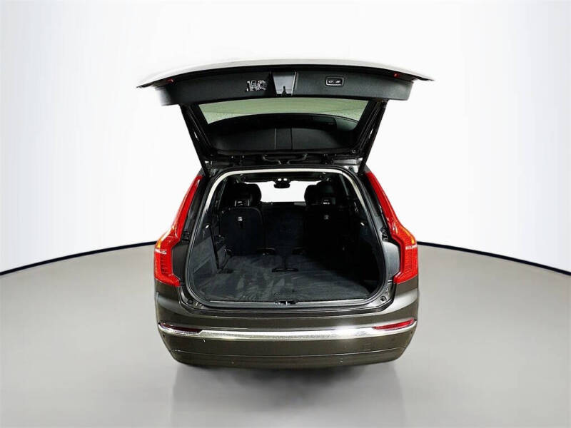 2023 Volvo XC90 B5 Plus Bright Theme