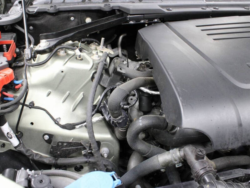 2020 Land Rover Defender 110 S