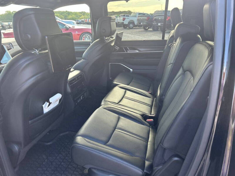 2024 Jeep Wagoneer L Series III