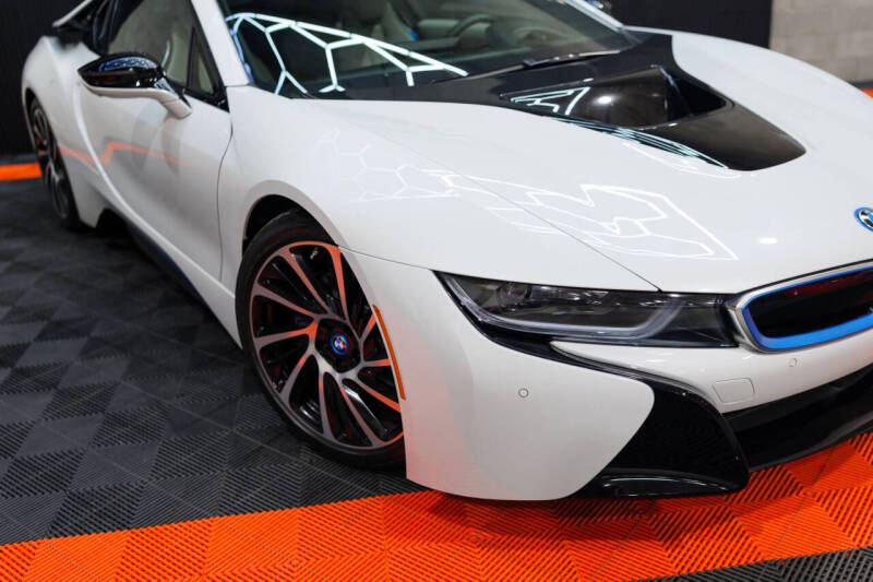 2015 BMW i8
