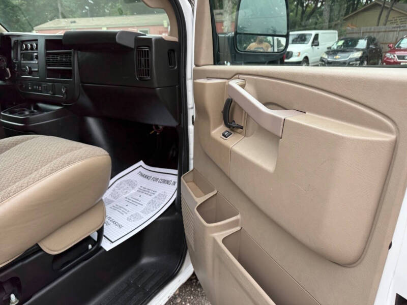 2021 Chevrolet Express 2500