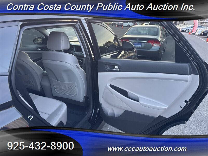 2018 Hyundai Tucson SE