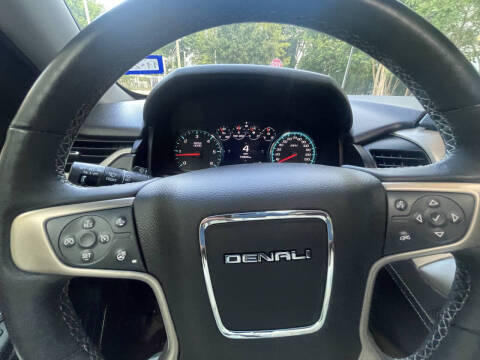 2017 GMC Yukon Denali