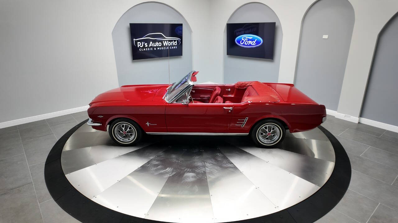 1966 Ford Mustang 39