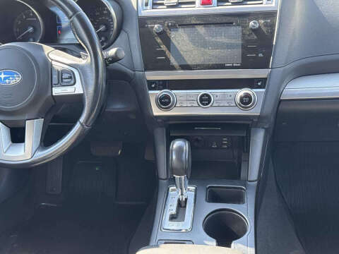 2017 Subaru Outback 2.5i Premium