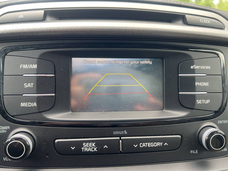 2016 Kia Sorento L
