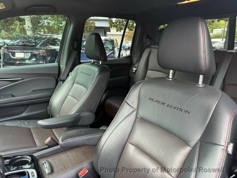 2019 Honda Ridgeline Black Edition