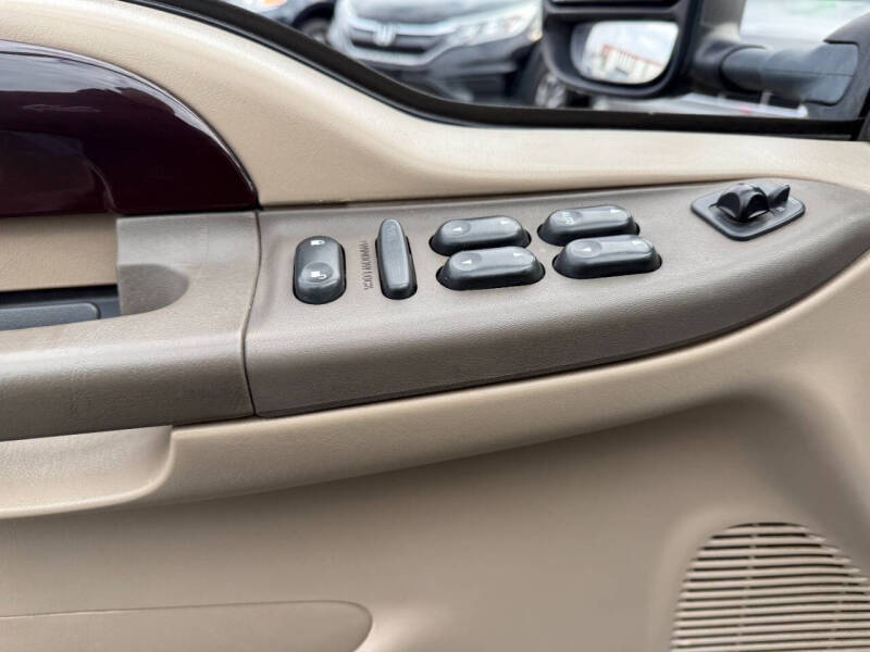 2003 Ford Excursion Eddie Bauer