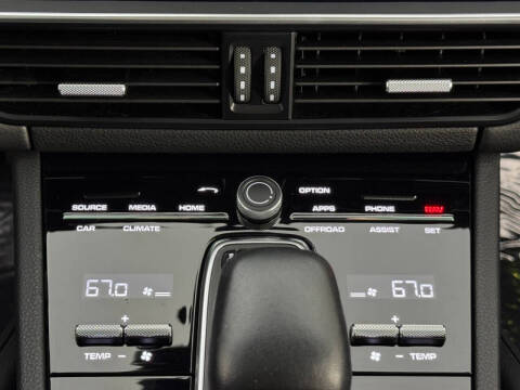 2023 Porsche Cayenne