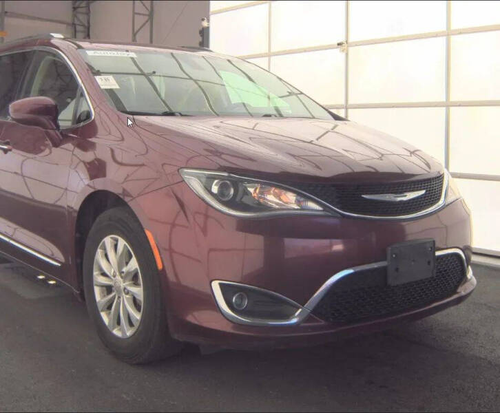 2018 Chrysler Pacifica Touring L