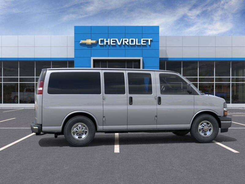 2025 Chevrolet Express 2500