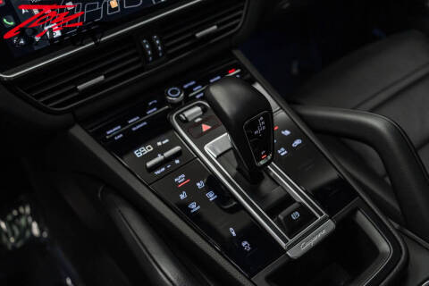 2023 Porsche Cayenne Coupe Platinum Edition