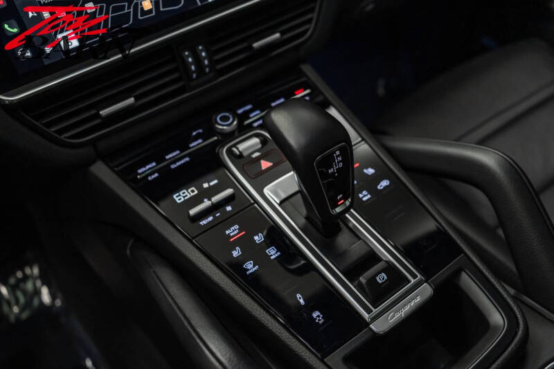 2023 Porsche Cayenne Coupe Platinum Edition