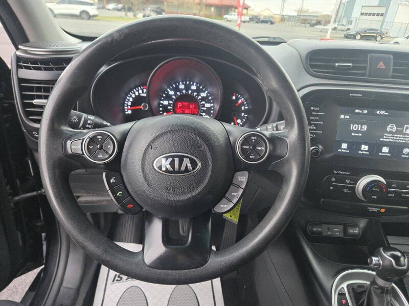 2019 Kia Soul +