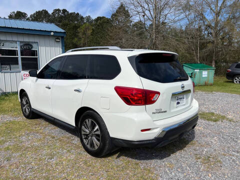 2017 Nissan Pathfinder S