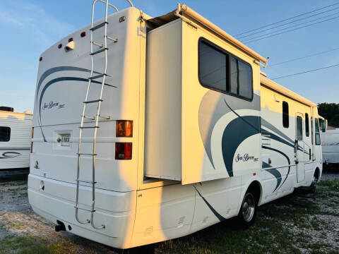2004 National RV Sea Breeze