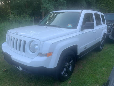 2013 Jeep Patriot for sale at Greg's Auto Sales in Dunellen NJ