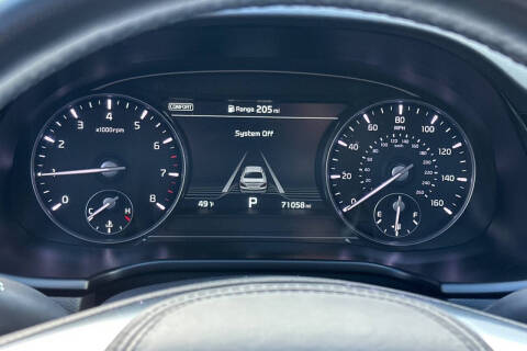 2020 Kia K900 Luxury