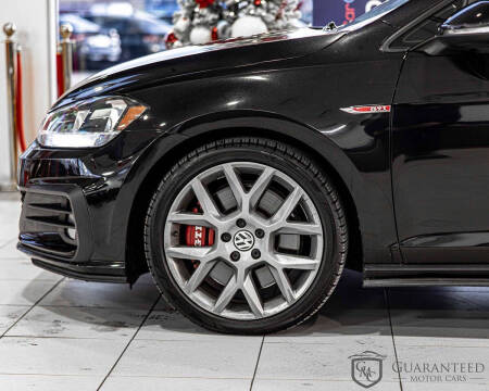 2019 Volkswagen Golf GTI S