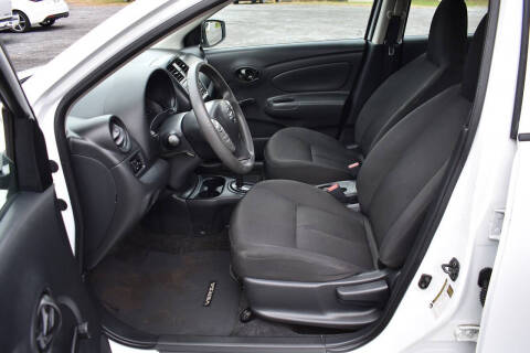 2016 Nissan Versa 1.6 S Plus