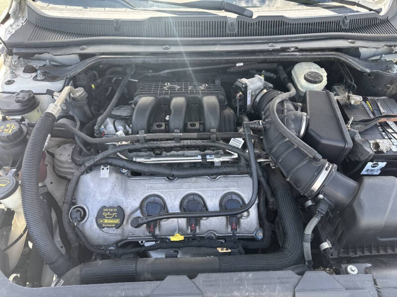 2012 Ford Taurus SEL