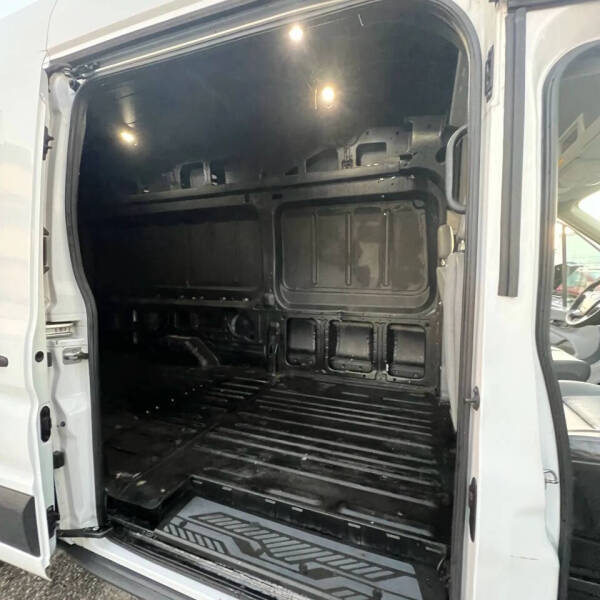 2018 Ford Transit 250